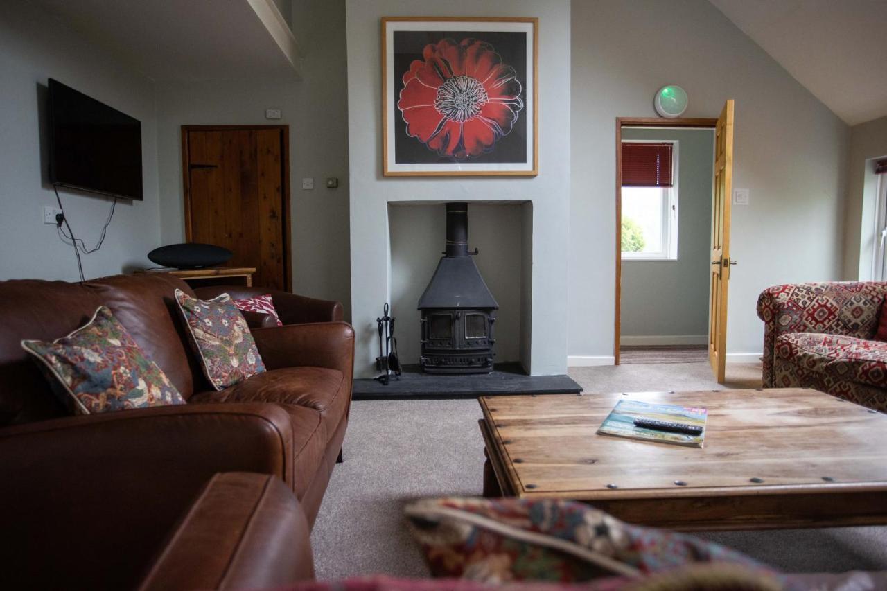 Wellstone Cottages - Honey Coach House Llanfyrnach Екстериор снимка